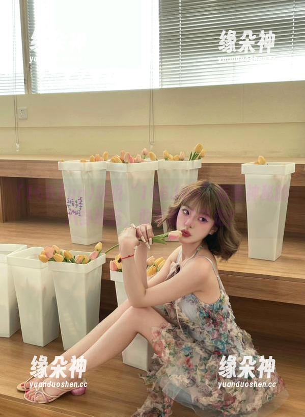166.fun 听说“166.fun”有条神秘的八卦线路,敢不敢跟着走?