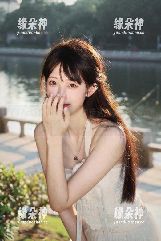 17c吃瓜的传送门来啦，准备好接受来自八卦世界的冲击吗？