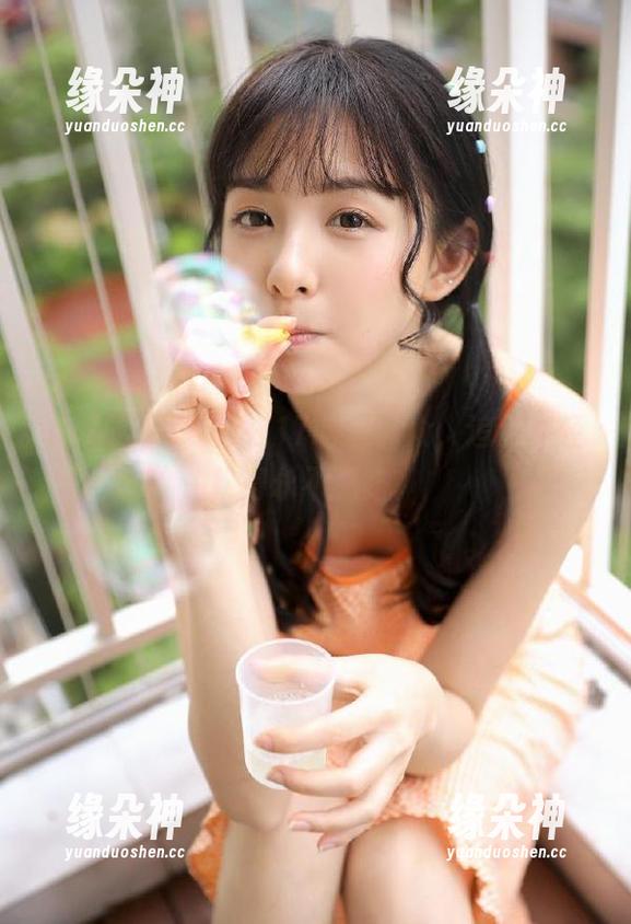 在17吃瓜群众，追热点轻松得永不迷路。