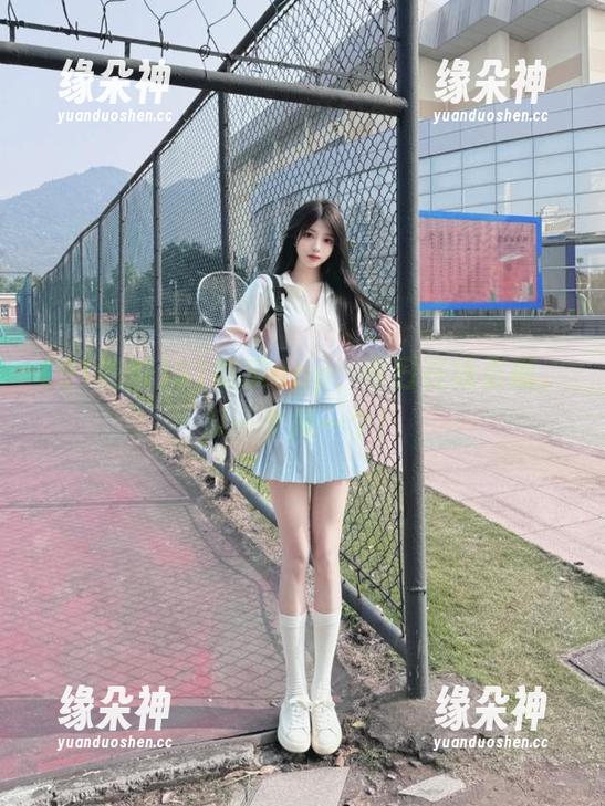 91吃瓜app，今日在线直播，瓜一个接一个！
