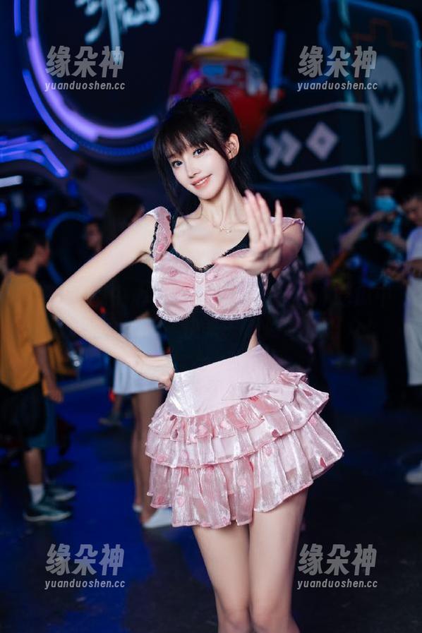 说好的更新呢？91吃瓜中心的新瓜来了，快来一起做吃瓜群众！
