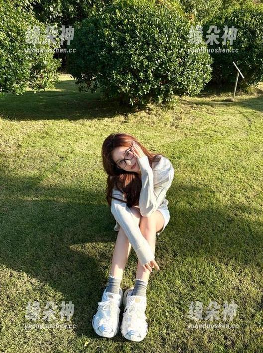 吃瓜的日子，91黑料带你分享那些‘内涵’与‘外表’双丰收的八卦！