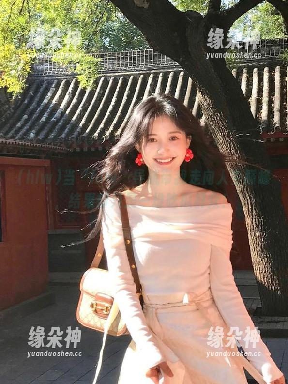 当‘hlw’导航带我走向人生巅峰，结果却只是一堆吃瓜群众！