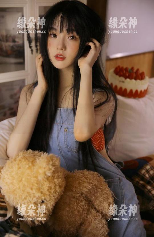 “heiliao不打烊”网站：即使午夜，网页一如既往，真是熬夜仙女！