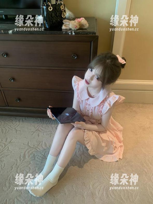 人人黑料吃瓜网51，分享秘密就跟剥橙子一样爽！