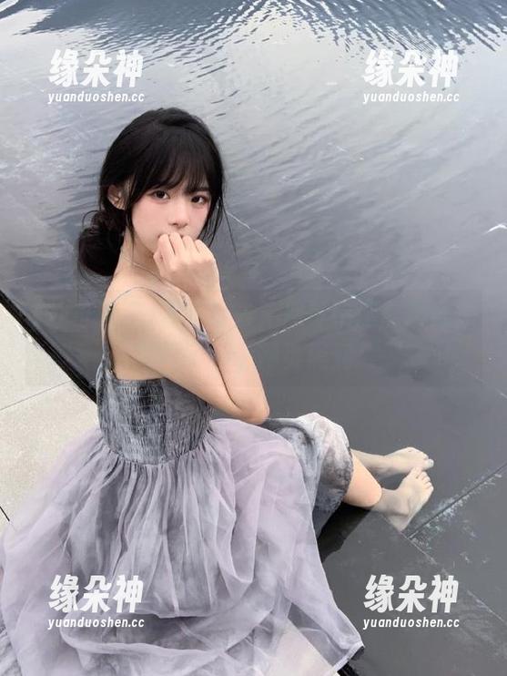 雾霾散去，冲哥精选黑料好像打开了一个网页黑洞...