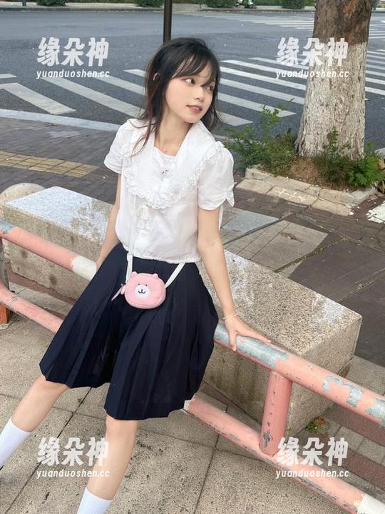 吃瓜51独家！观看今日头条，一瞬间觉得人生又精彩起来了～