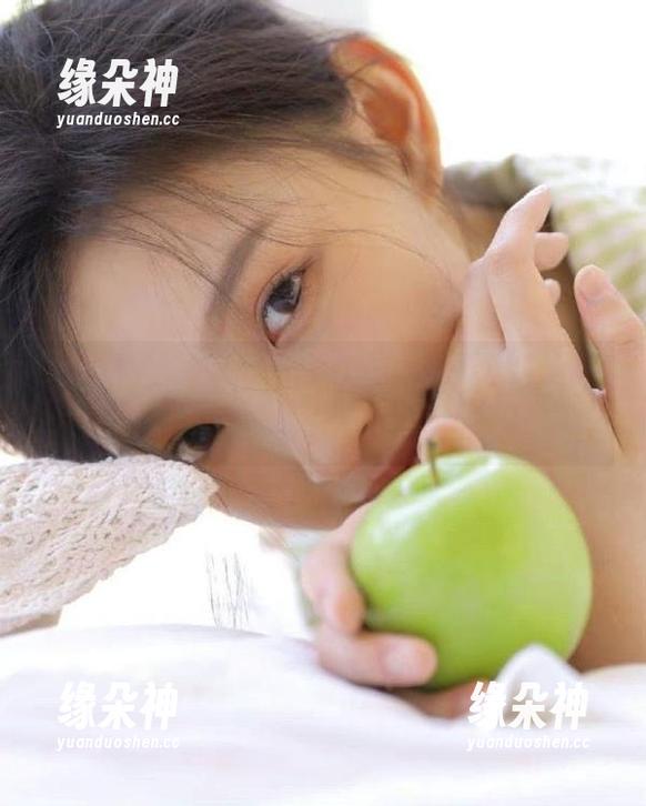 有人说吃瓜网91更新了最新八卦，我仿佛看到无数瓜正向我袭来……