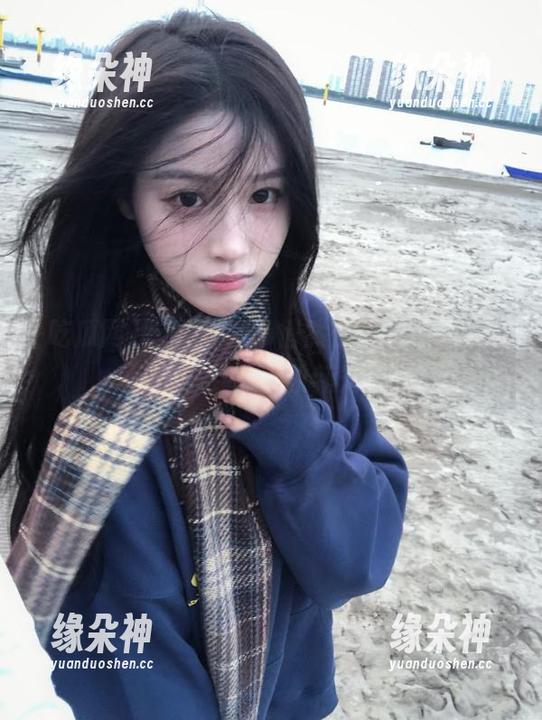 吃瓜网app悄然在安卓曝光：聚焦八卦的手机新宠！