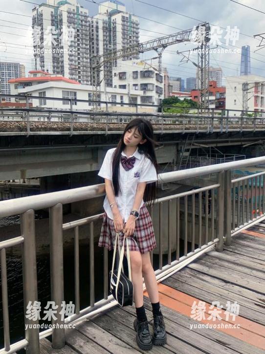 吃瓜网91：吃瓜和追剧的完美结合，让你的关注点永不迷路，精彩永不停歇！