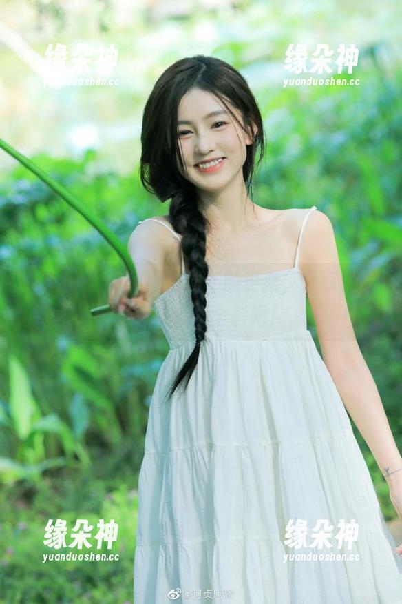 吃瓜网黑料不断更新，分享的老友们快来抖个料吧！