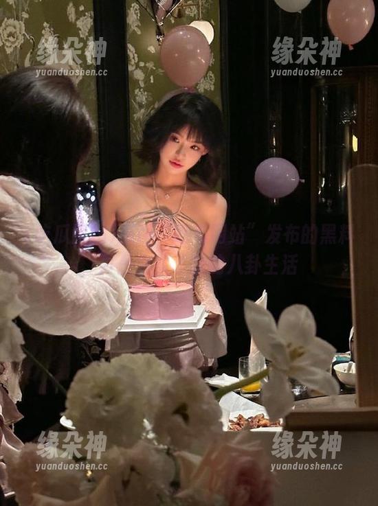 感谢“吃瓜网站”发布的黑料，真是充实了我的八卦生活