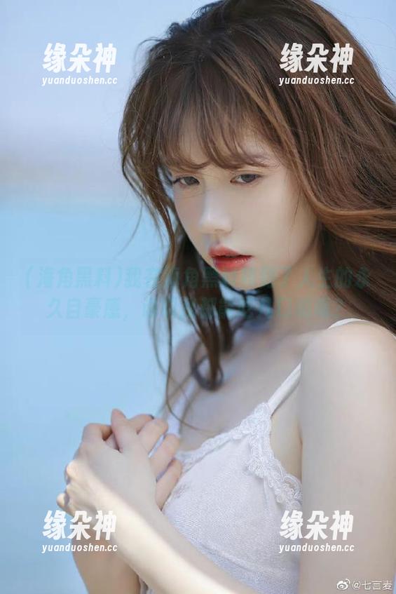 我在海角黑料找到了人生的永久自豪感，谁叫我都能吃几口瓜呢？