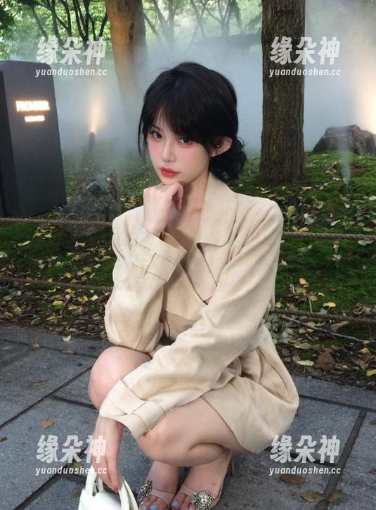 黑料91首页，这颗瓜的风吹得有点厉害啊！