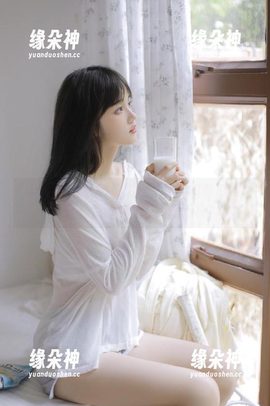 突发奇想！黑料吃瓜网址背后看到的是真妆还是假妆？