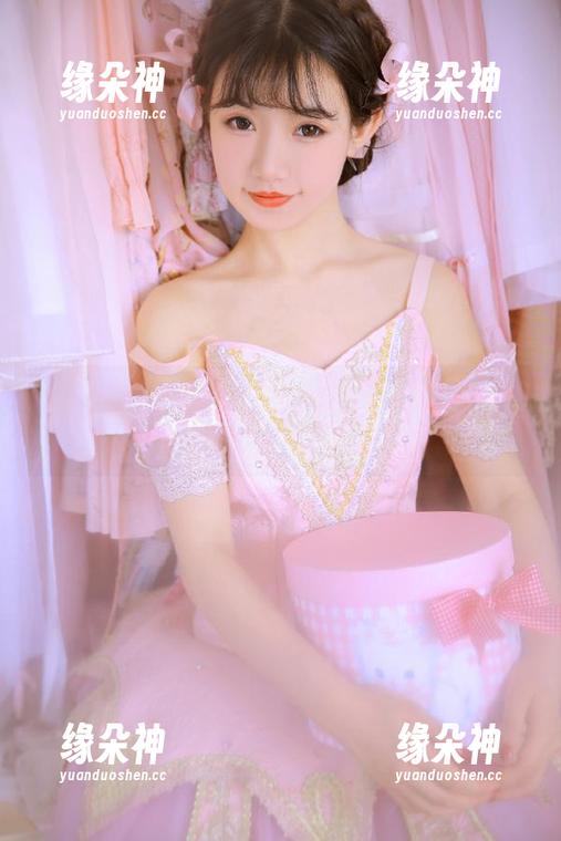 黑料在线：点击链接，跟我一起成为‘隐形吃瓜群众’！