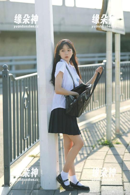 好莱污，永久收藏的黑料正能量入口，真香！