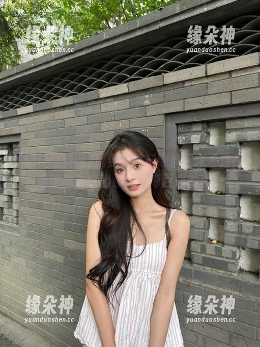黑料爆料网 我要在黑料爆料网永不迷路,边吃瓜边捞出那些千奇百怪的秘密!
