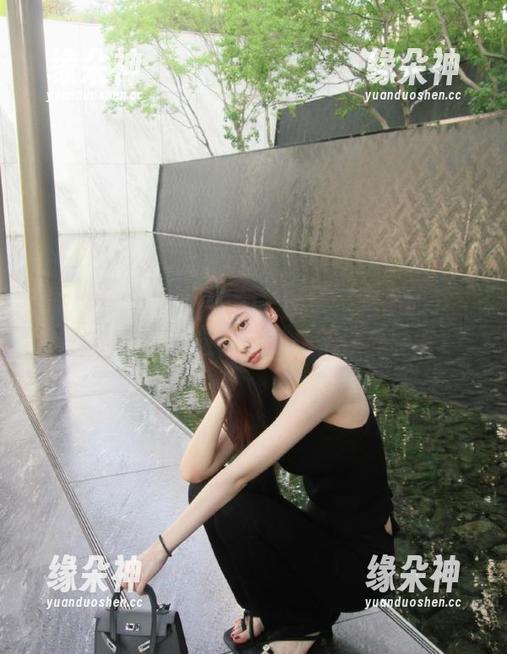 黑料网app更新了，吃瓜的节奏越来越快，不过我还是想慢慢品味啊！