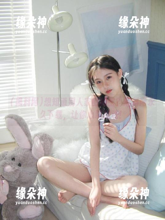 黑料网 想知道别人家的秘密?黑料网永久下载,让你心跳加速!